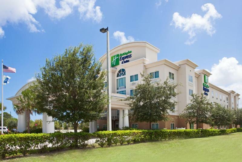 Holiday Inn Express Hotel & Suites Fort Pierce West Exteriér fotografie